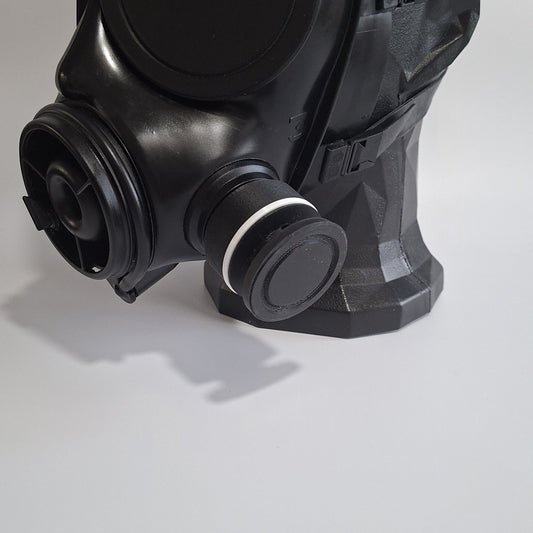 UKINK M40 Aroma-Luftzufuhr-Regulierer montiert an schwarzer Maske mit grauer Markierung