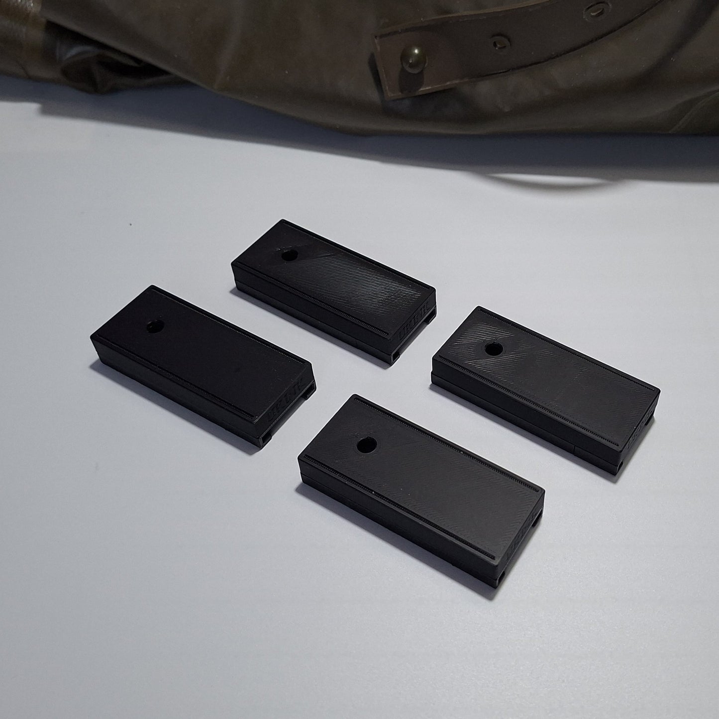 Abschließadapter für Bundeswehr Zodiak-Schutzanzug