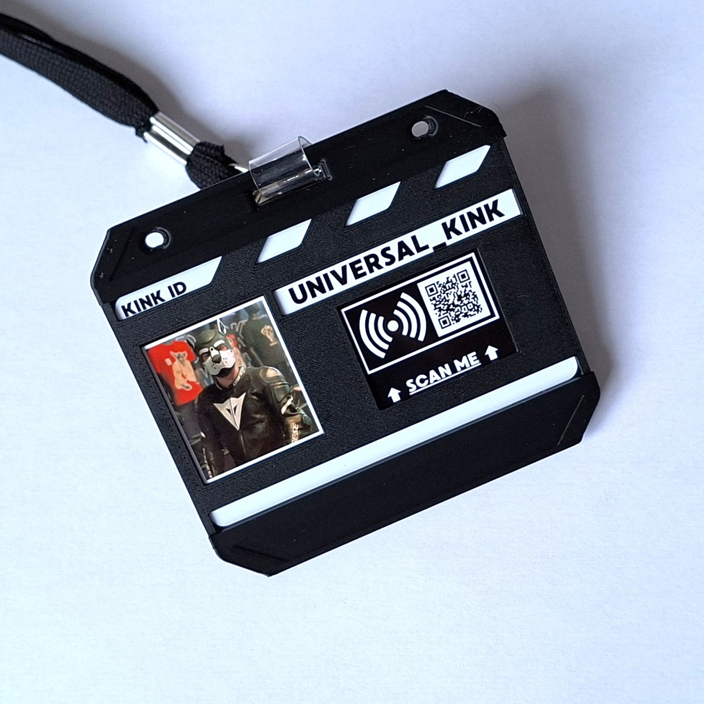 KINK ID - Personalisierte NFC ID-Karte mit QR-Code