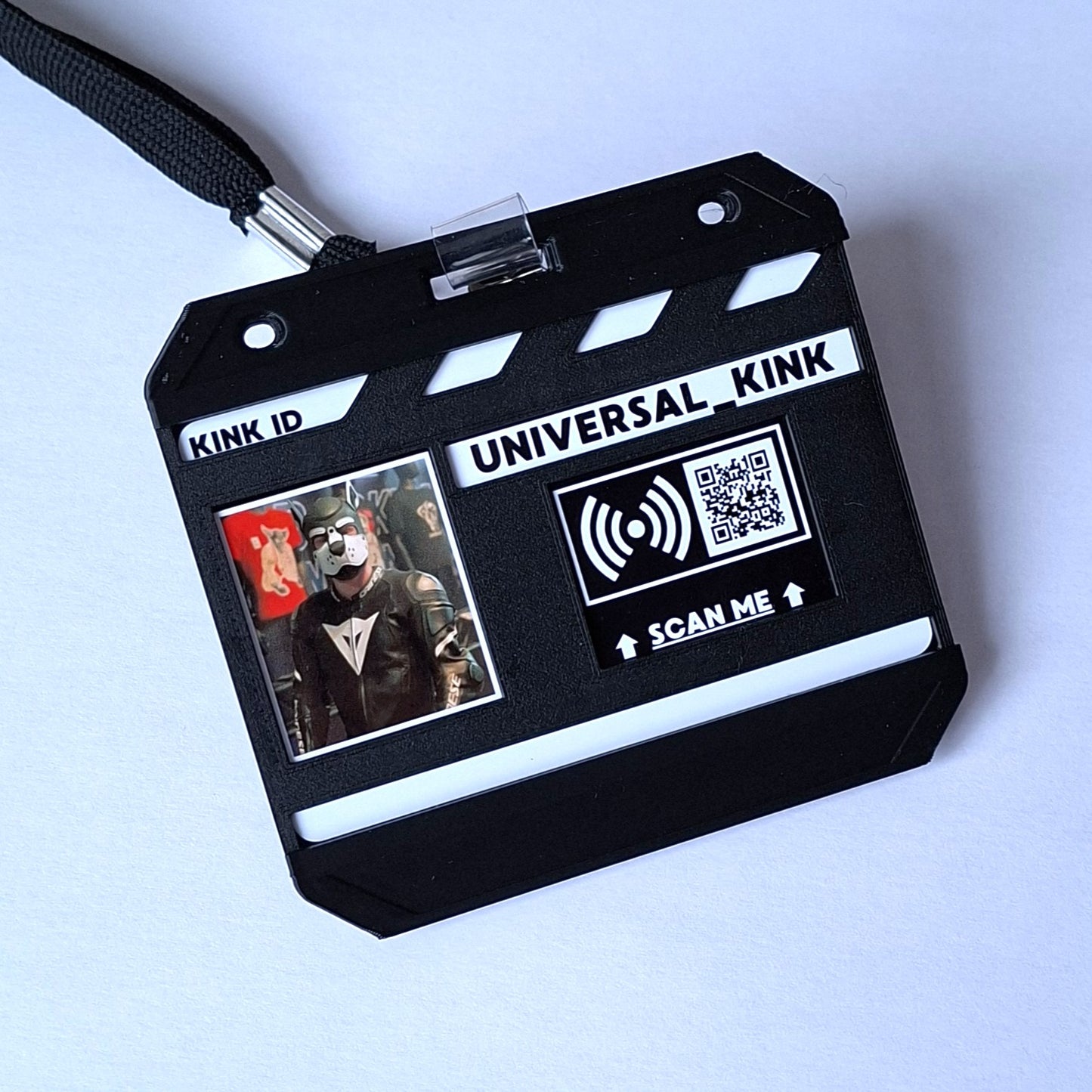 KINK ID - Personalisierte NFC ID-Karte mit QR-Code