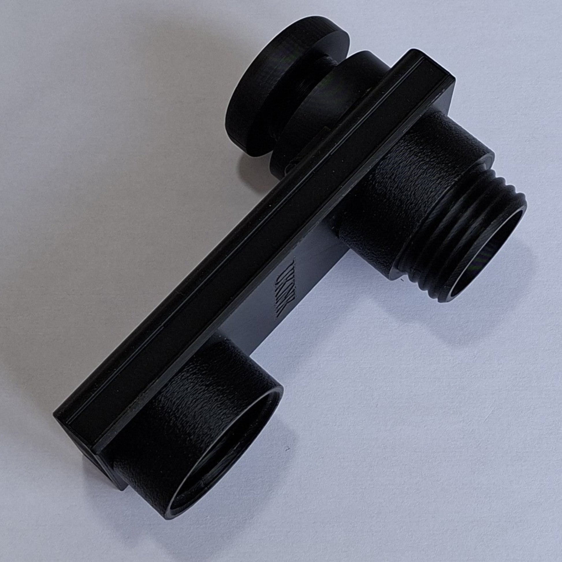UKINK Vakuum-Adapter mit M40-Anschluss in schwarzer Produktansicht